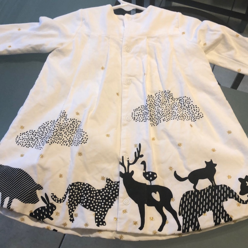 French designer CATIMINI white corduroy dress 12m